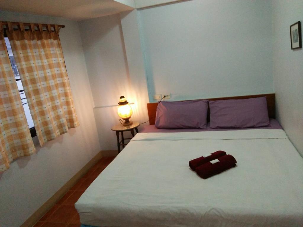 Banwiang pensión Chiang Mai Exterior foto